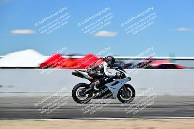 media/Mar-25-2024-Moto Forza (Mon) [[8d4319bd68]]/3-Intermediate Group/Session 4 (Front Straight Speed Pans)/